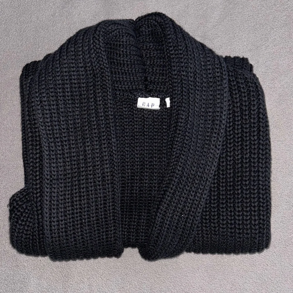 Black Cardigan Vest Knit - GAP - Women’s Small - Picture 4 of 4